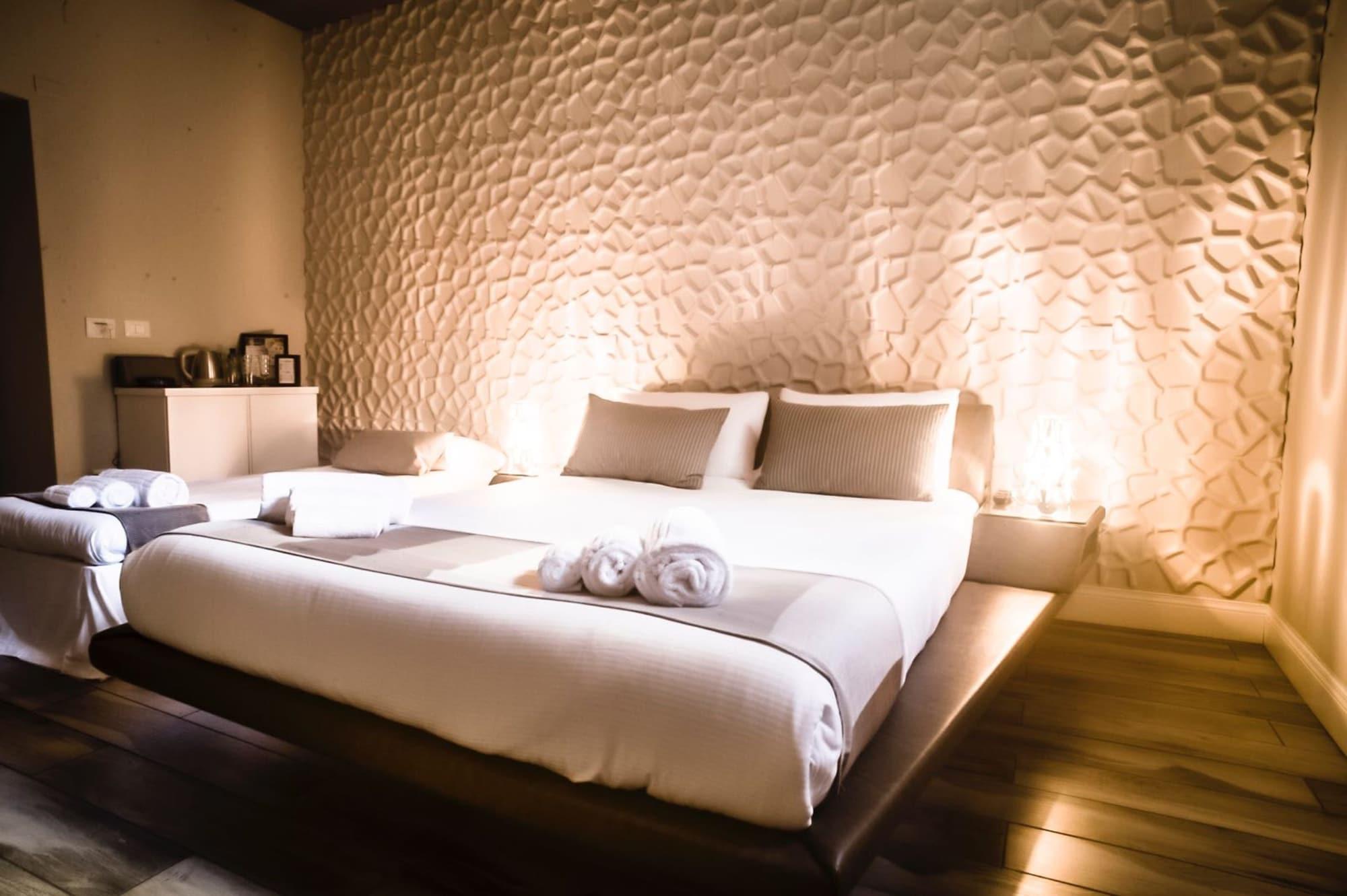 לינה וארוחת בוקר רומא Domus Tacito Luxury מראה חיצוני תמונה
