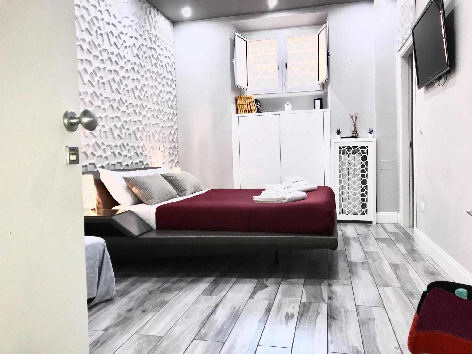 לינה וארוחת בוקר רומא Domus Tacito Luxury מראה חיצוני תמונה