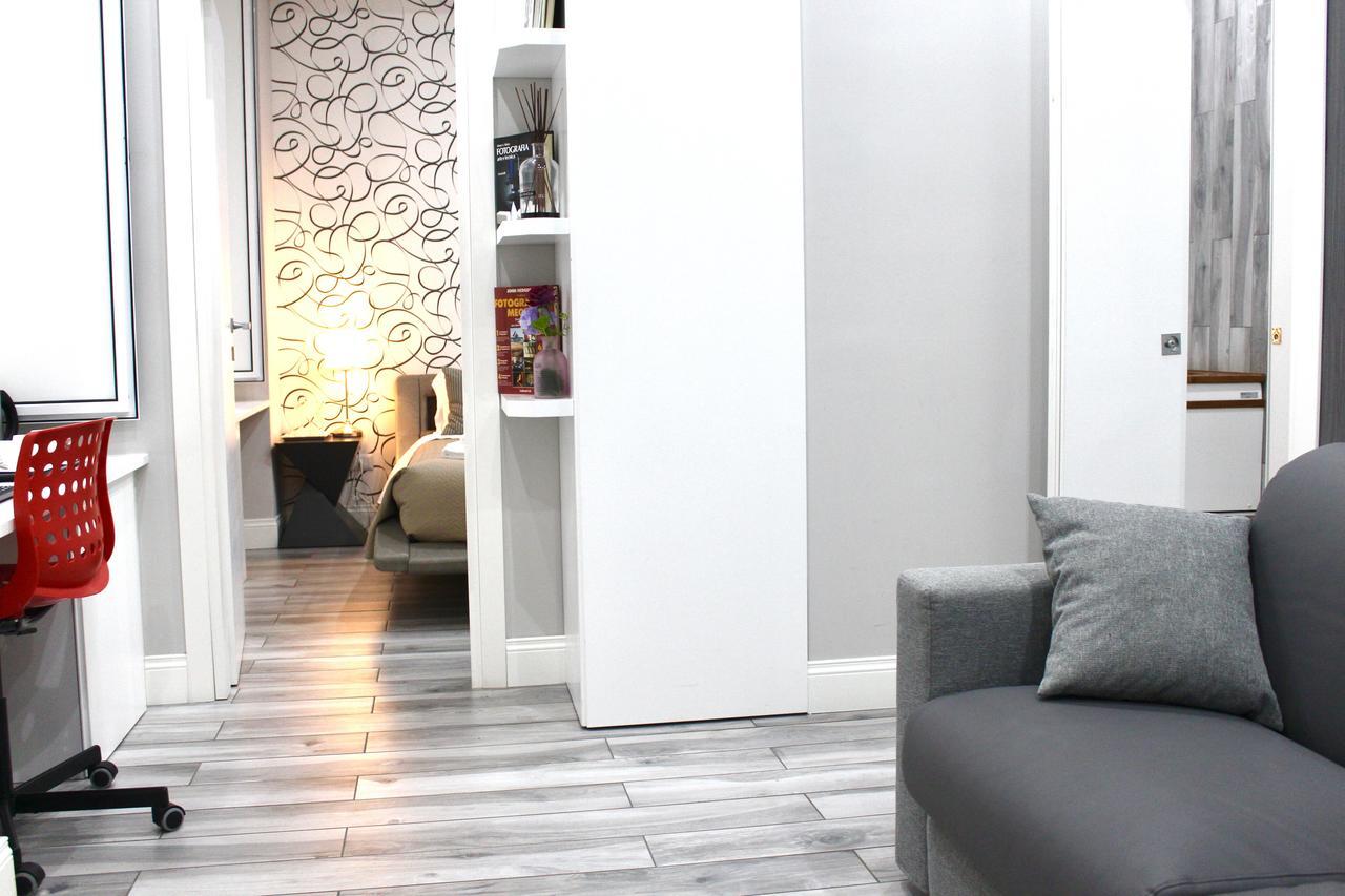 לינה וארוחת בוקר רומא Domus Tacito Luxury מראה חיצוני תמונה